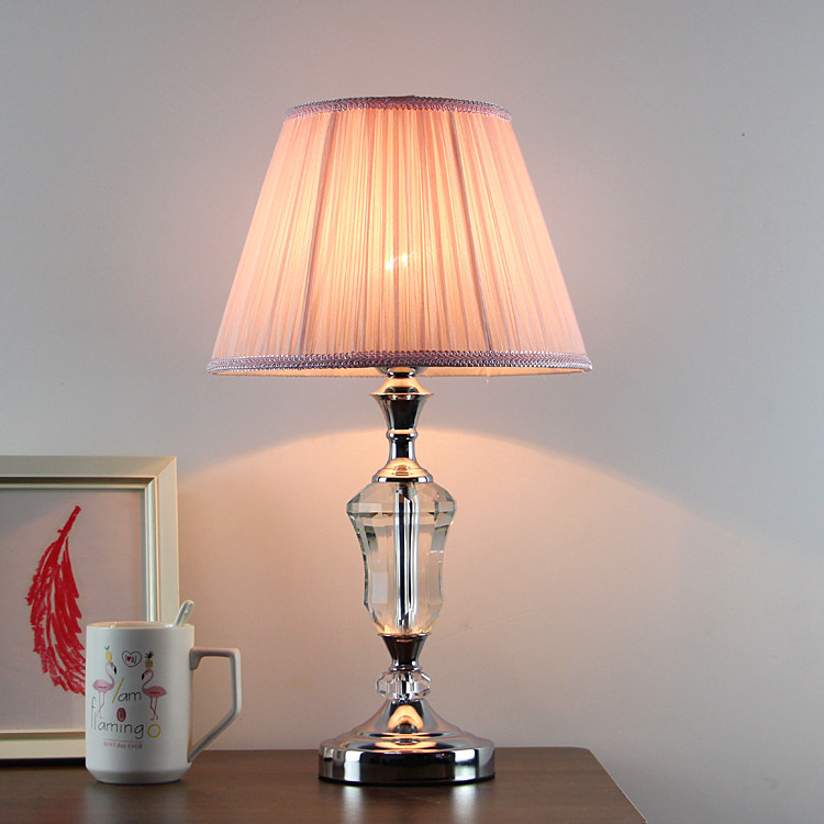 Modern minimalist European Crystal bedroom silver brushed desk lamp fashion personality creative stainless steel hotel bedside lamp