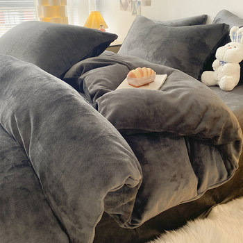 Solid Color Milk Velvet Bed Four-Piece Winter Double-Sided Velvet Quilt Cover Thickeneded Coral Flannel Bed Bed Sheets Three-Piece Set
