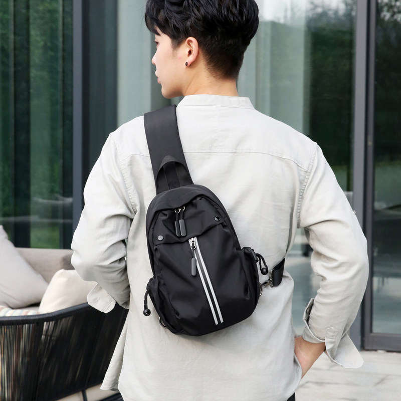 Boutique men's multi - functional breast bag casual outdoor slope bag 2023 new tide Ins travel nylon cloth backpack