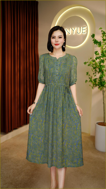 2026 New Summer Fashionable and Elegant Age-Reducing Dress, Slimming and Elegant Mid-Length Skirt, Large Size, Loose and Drapey 2026 New Summer Fashionable and Elegant Age-Reducing Dress, Slimming and Elegant Mid-Length Skirt, Large Size, Loose and Drapey