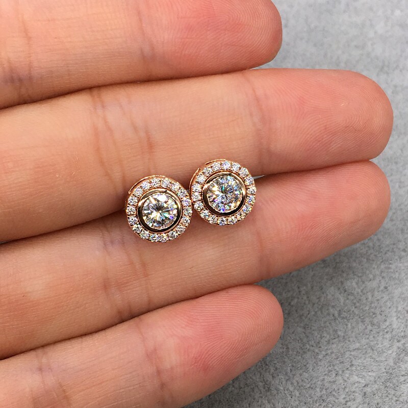 18K rose gold fashion earthen mosanstone 50 D color super white ear pin suit can be split up and inlaid
