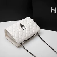 Белая цепь, Вольфрамовая сталь