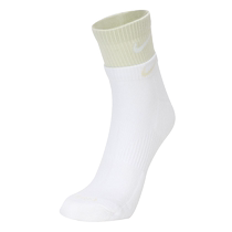 Nike Mens Socks Womens Socks 2024 New Fashion Trend Sports Socks Fitness Training Comfortable Breathable Casual Socks