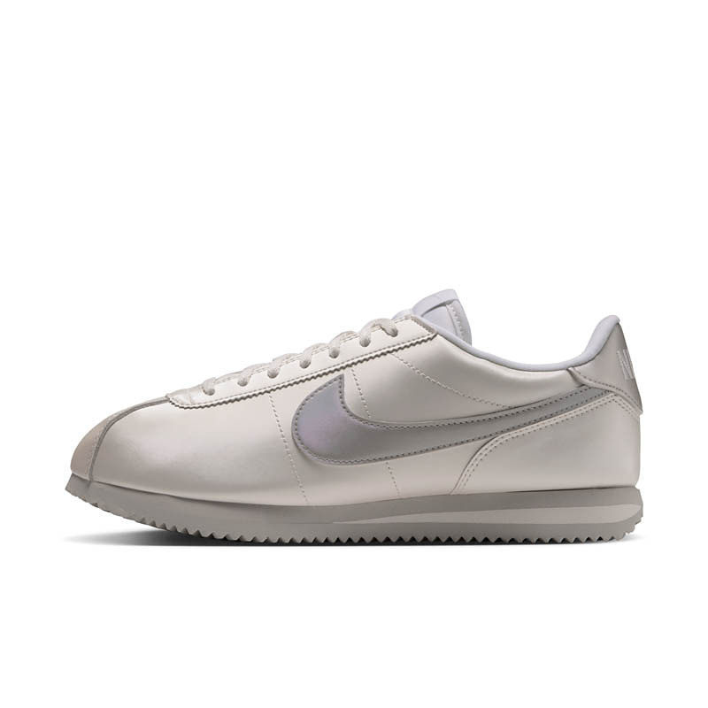 Nike W Cortez Se Winter Low-Top Retro Women's Comfortable and Wear-Resistant Sports Shoes Io9993-100 Nike W Cortez Se Winter Low-Top Retro Women's Comfortable and Wear-Resistant Sports Shoes Io9993-100