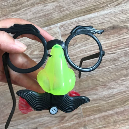 Очки, игрушка, детский свисток