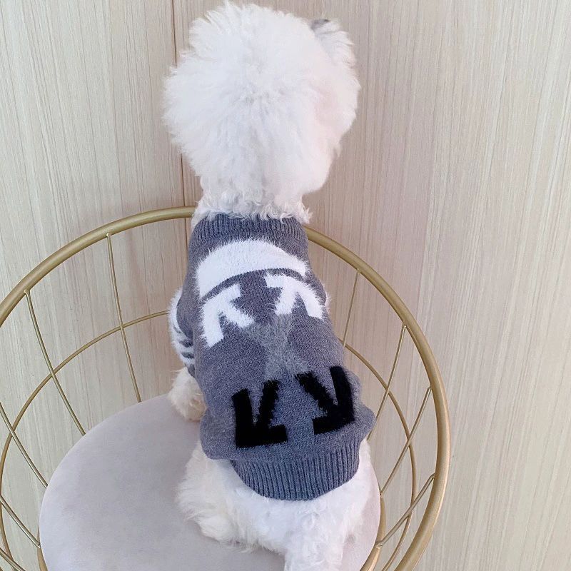 Pet Clothes for Dogs and Cats, Teddy, Pomeranian, Schnauzer, Thickened Warm Anti-Mink Wool Knitwear, Autumn and Winter Sweater Pet Clothes for Dogs and Cats, Teddy, Pomeranian, Schnauzer, Thickened Warm Anti-Mink Wool Knitwear, Autumn and Winter Sweater