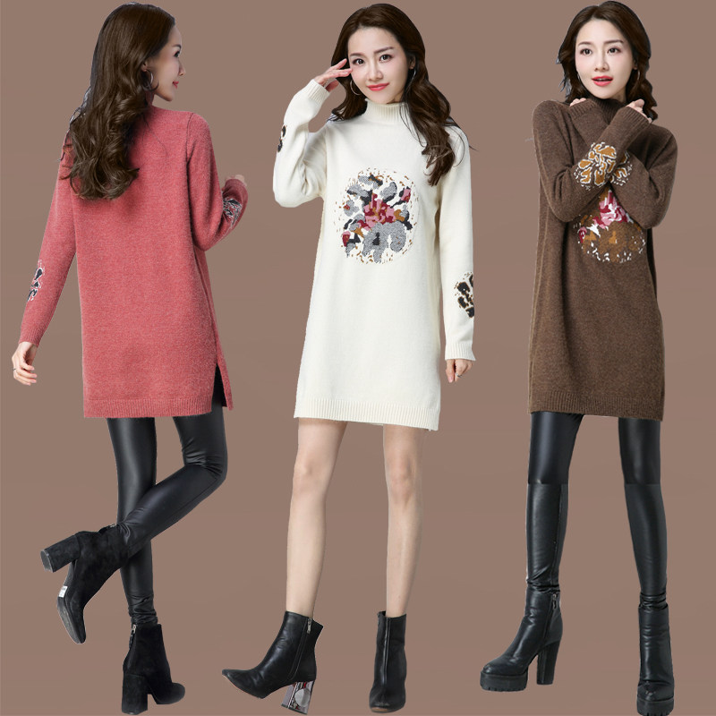 The sweater dress lady in the matching coat with the long version embroidered autumn and winter plus suede thickened large-size loot-style undershirt