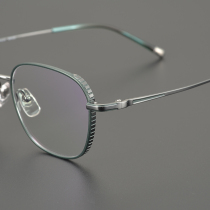 Ultra-lightweight Japanese handmade small box special frosted texture glasses pure titanium myopia frame with height number