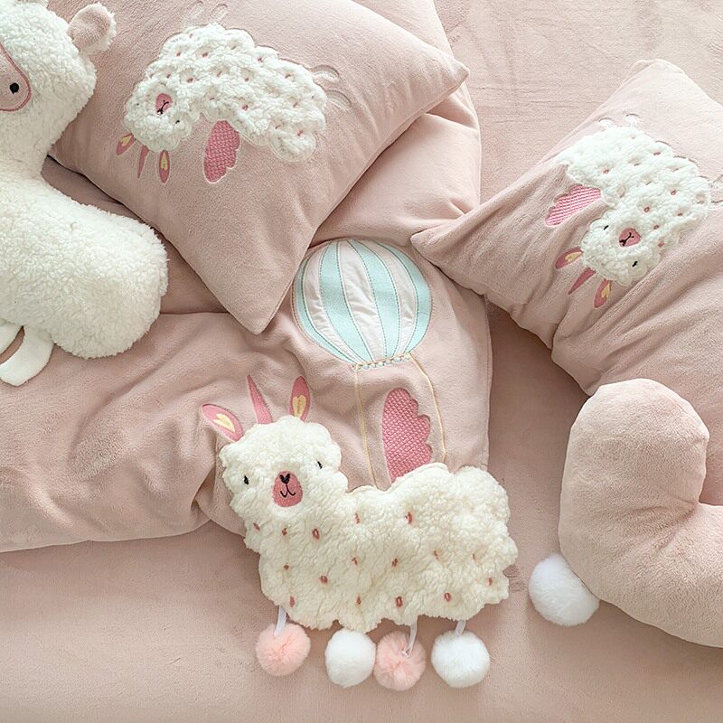 High-gram weight milk velvet four-piece set 2022 new winter baby velvet double-sided anti-static thickened warm fitted sheet quilt