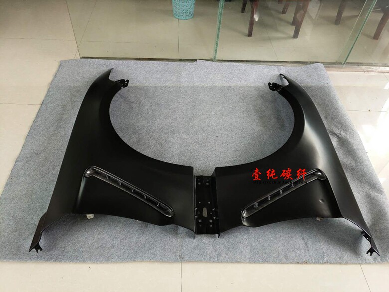 Suitable for Fordmustang modification of carbon fiber front fender GT350 sports air opening fender