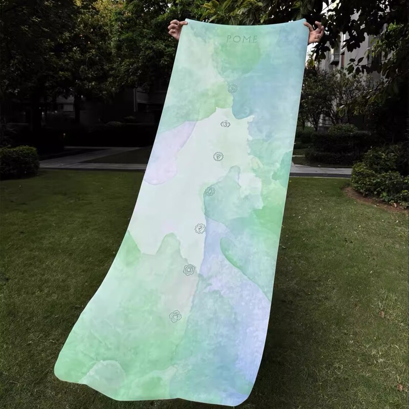 Xunyingshe 1mm Ultra-Light Suede Yoga Mat Is Foldable and Portable for Travel and Business Trips, Easy to Carry Yoga Mat