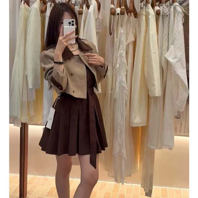 Lined Fabric Comes with a Belt 2026 Spring New Style Elegant and Cool Short Coat and Skirt Two-Piece Set Lj0056