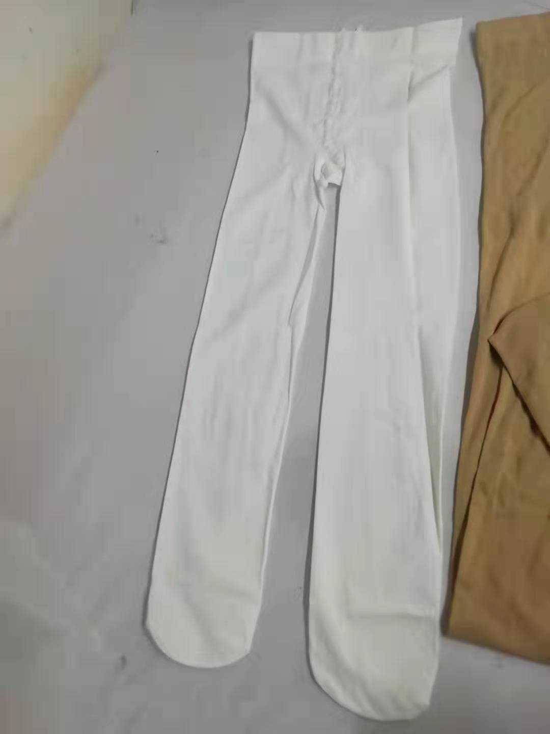 The dance is not even a stockings.