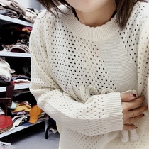 The cashmere sweatshirt picks up the drain 730.