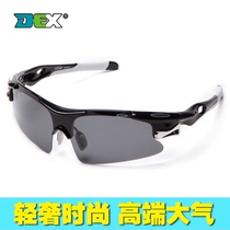 Large face custom - made version of European and American cycling glasses anti - wind polarizing men and women outdoor mountaineering running marathon