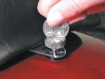  Harley XL8831200 X48 modified seat cushion screw Seat cushion nut Quick release screw Rear seat screw nut