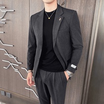 Striped mens suit suit autumn and winter New Korean version of the trend of the handsome suit British business leisure professional dress