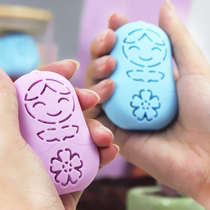 Hand-held mini hand warmer Self-heating hand warmer Holy egg Hand warmer stickers for children and students Warm baby warm doll replacement core