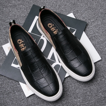 Hong Kong mens casual leather shoes Joker board shoes mens Korean version of the tide increase lofford shoes a pedal leather shoes