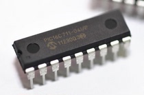 Original PIC16C711-04I P inline DIP-18 8-bit CMOS microcontroller chip