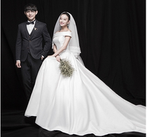 Photo studio wedding photography new white gauze beautiful Korean satin dress retro Korean shoulder classic white yarn