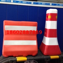 Plastic small water horse * plastic isolation pier * anti collision pier anti - collision bucket Chengdu transportation facility