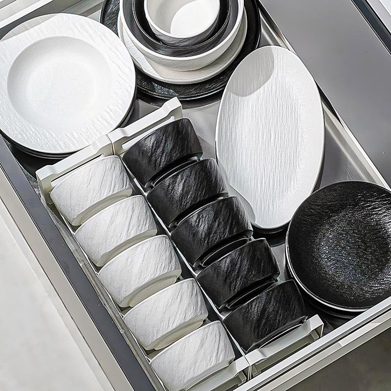 食器セット 2025年新作 高級ボウル、箸、ボウル、プレート 釉下彩色陶器ボウル 新築祝い ボウルとプレートセット 家庭用