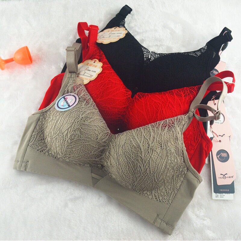 New style bra gathered top thin bottom thick sexy lace soft no steel ring four-breasted women's underwear