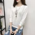 Xuân 2018 phiên bản mới Hàn Quốc của áo thun dài tay nữ mùa thu quần áo thời trang hoang dã quần áo chạm đáy mùa thu áo phông trắng Áo phông