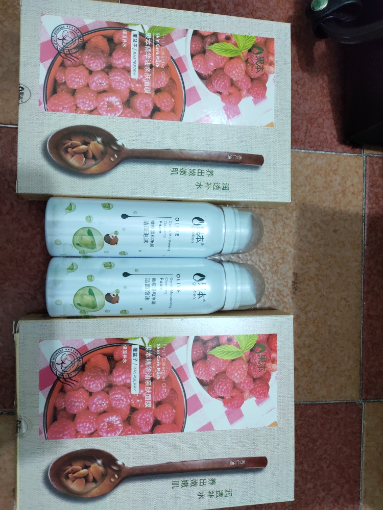 氨基酸洁面泡沫怎么样？好用吗？亲自使用分享_搜券