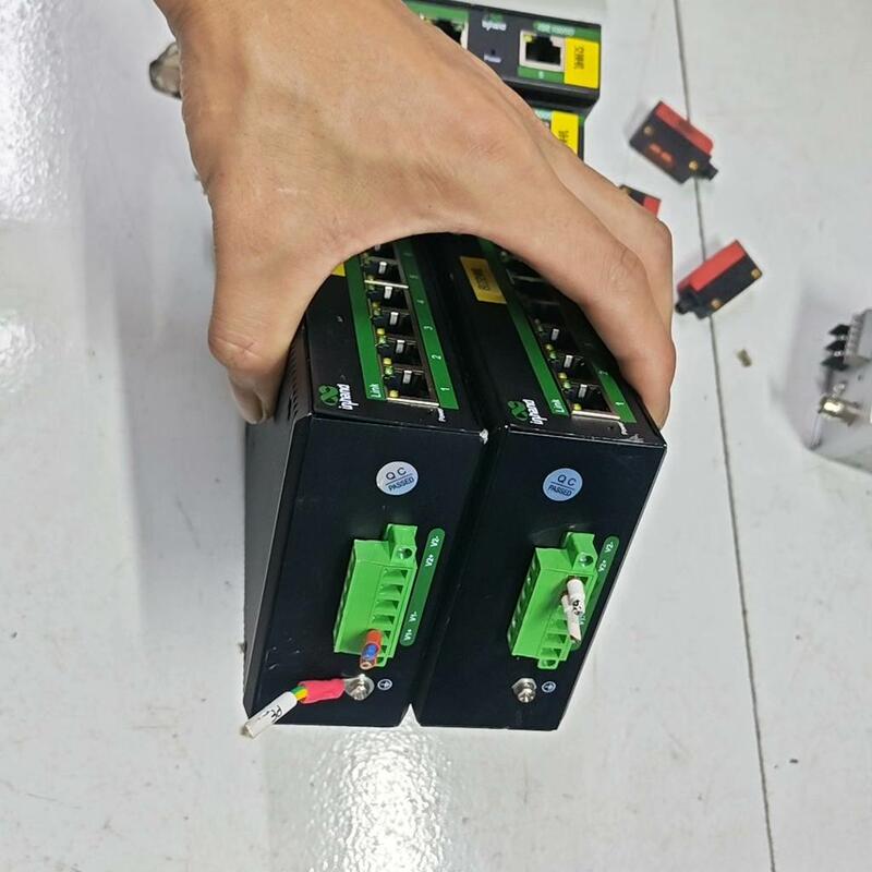 Negotiable Price Inhand Yinghantong, Industrial Ethernet Switch, Input 12-52V