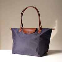 Глубокий фиолетовый большой