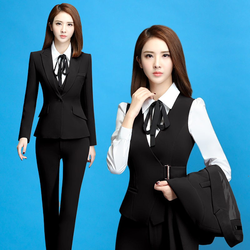 Tailleur femme - Ref 3244777 Image 1