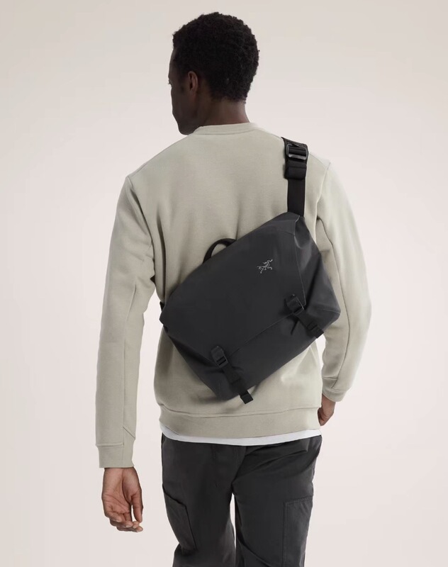 Arc'Teryx Granville 10L Nylon Waterproof Shoulder Messenger Bag Genuine in Stock