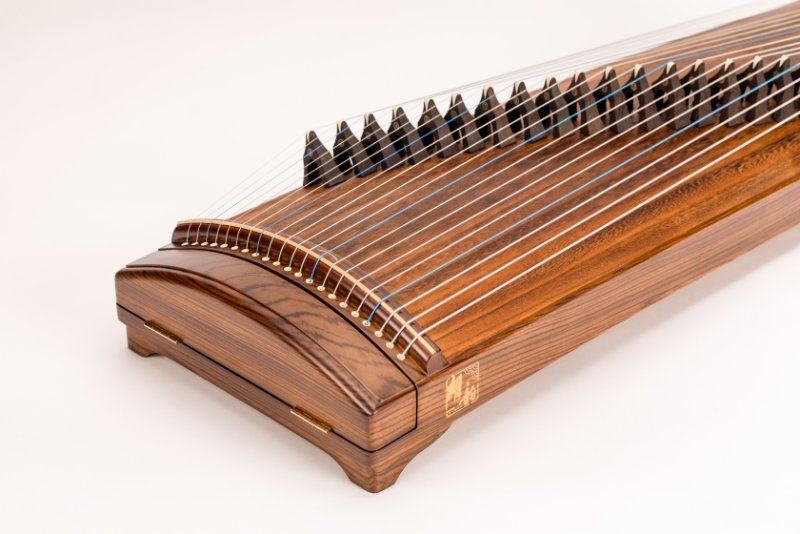 Lang Yun Yun Yun 1 m portable playing zebra grain black sandalwood small Gukite big song can play