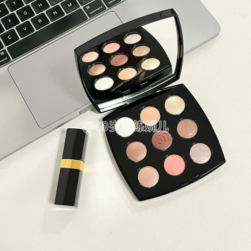Chanel 2026 Autumn Limited Edition Nine-Color Eyeshadow 587 Pearlescent Matte Limited Edition Lipstick 165 Chanel 2026 Autumn Limited Edition Nine-Color Eyeshadow 587 Pearlescent Matte Limited Edition Lipstick 165