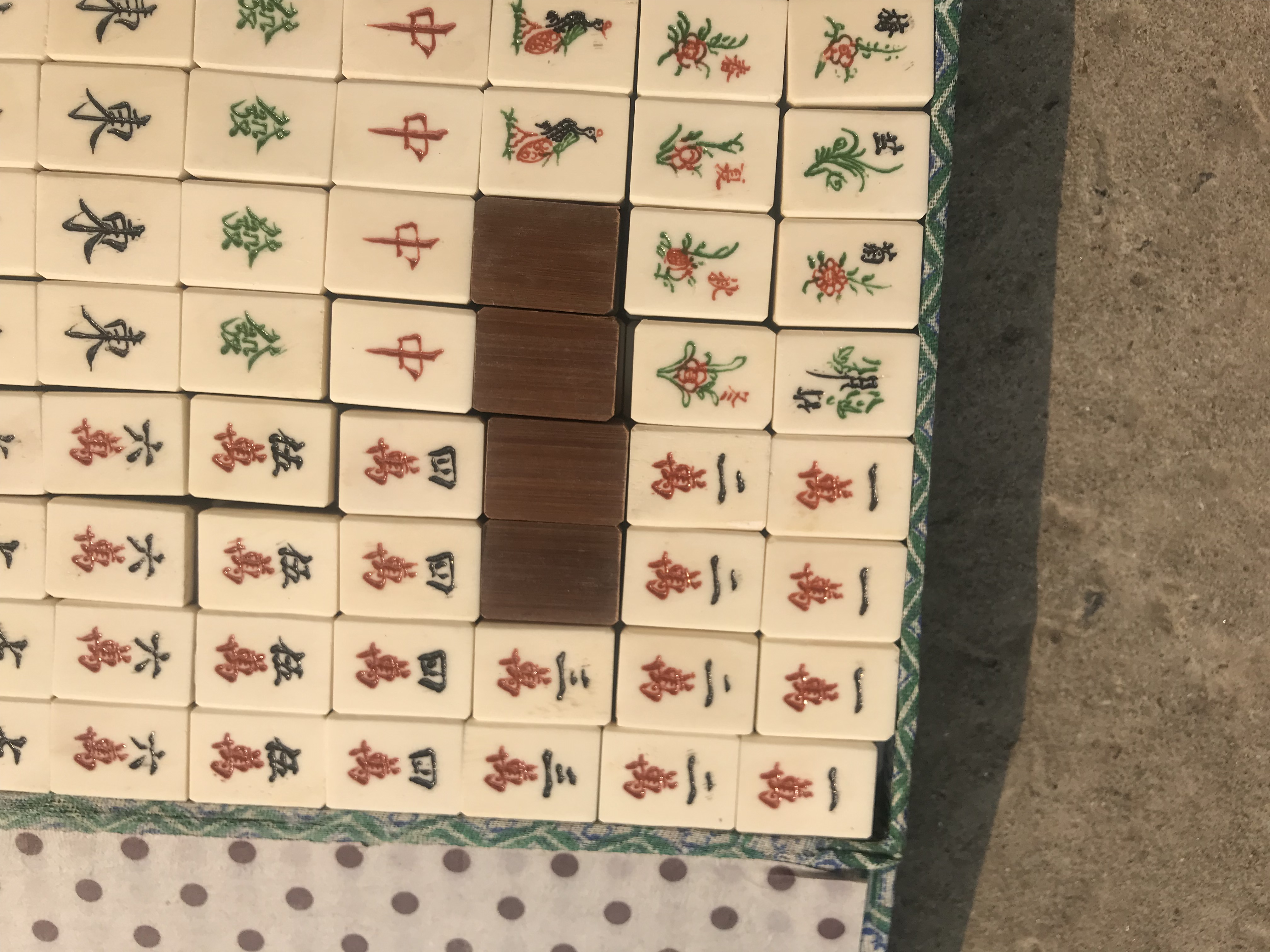 Retro imitation antique imitation ancient imitation Republic of China Bamboo and bone mahjong Bovine Bone 12 Bones Bamboo card Nine Poker Four Big names