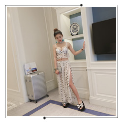 Hàn Quốc nhỏ tươi chia áo tắm nữ bảo thủ mỏng ngực nhỏ dây đeo thép hỗ trợ tập hợp ruffle sinh viên đồ bơi mùa xuân nóng đồ bơi 2 mảnh cổ yếm	
