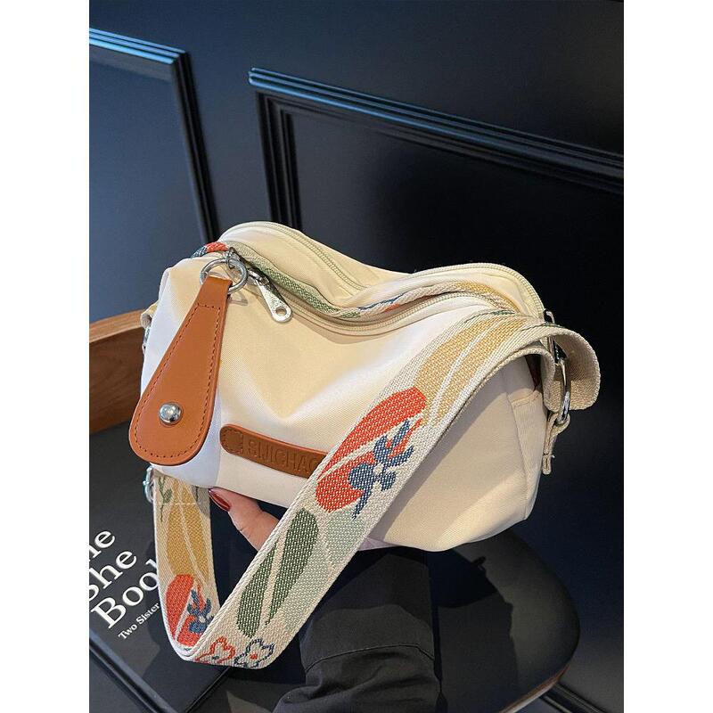 Japanese Canvas Small Bag for Women 2026 New Lightweight Versatile Shoulder Bag with a High-End Feel and Wide Shoulder Strap Crossbody Bag