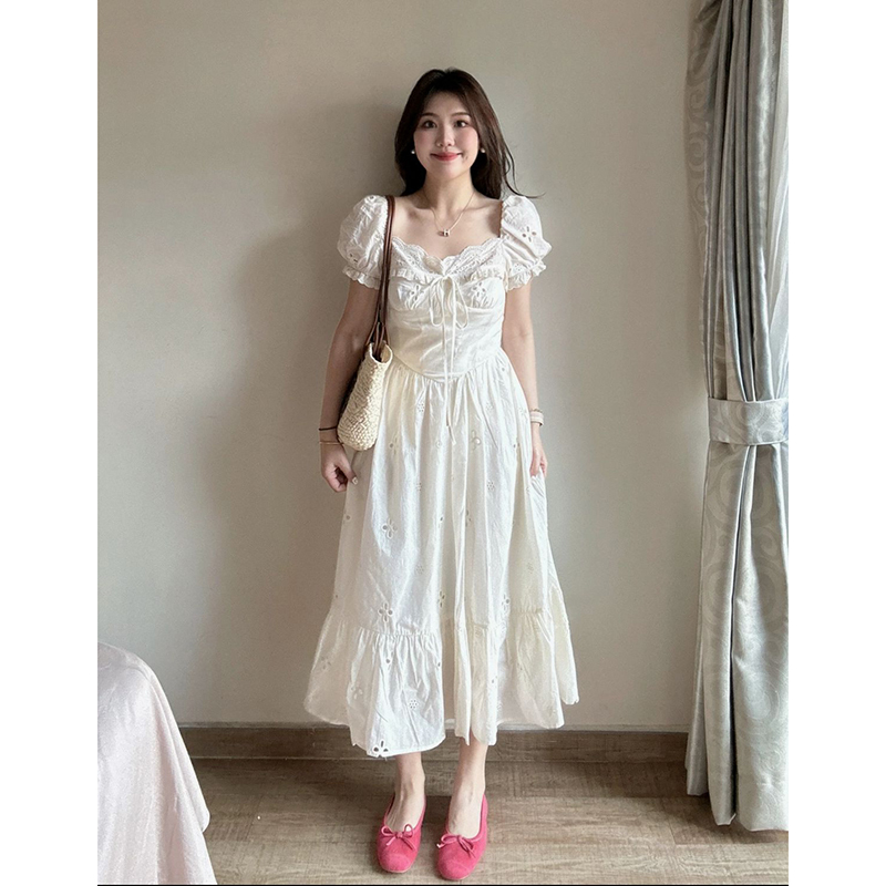 Plus-Size, Slightly Chubby Women's Slimming, Flesh-Covering Long Dress, Summer High-End, Elegant French-Style Crochet Embroidered Short-Sleeved Dress