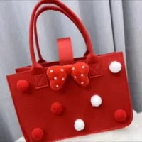 Толстая модель Big Red Hair Ball