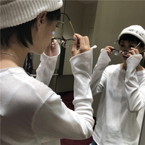 Thin soft triangular cuffs wool side long sleeve loose T-shirt sunscreen round collar sleeve head t hit bottom shirt black and white pure color spring autumn