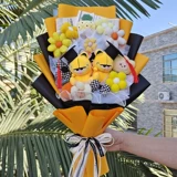 Плюшевая кукла, букет, креативный подарок