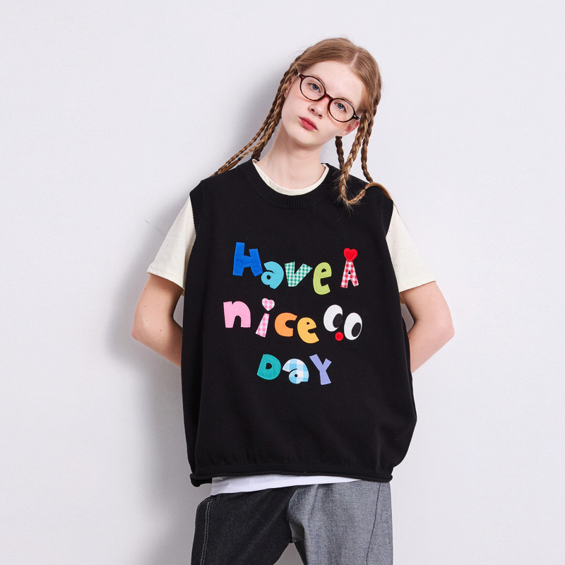 Qinian Original Exclusive Dopamine Rainbow Color Patchwork Slightly Loose Vest Children's Playful Layered Knitted Tank Top Qinian Original Exclusive Dopamine Rainbow Color Patchwork Slightly Loose Vest Children's Playful Layered Knitted Tank Top