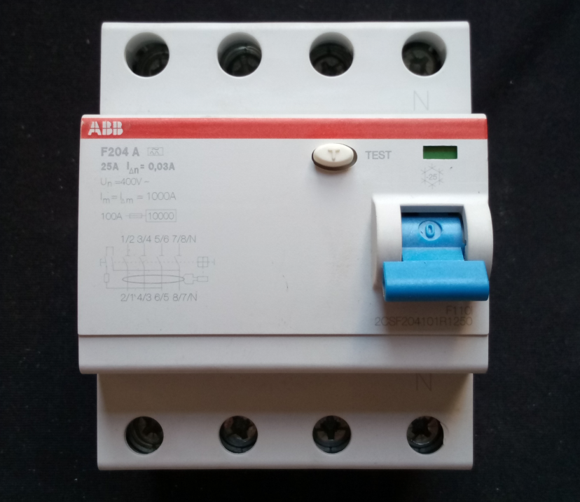 New original ABB leakage protector F204 A-25 0 03 F204 AC-25 0 03