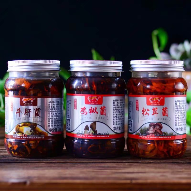 Yunnan Easy Door Mountain Riverine Sesame Oil Chicken fir Butter Bull Liver Oil Pine Combined Clothing Affordable to Eat Edible Mushrooms Ready-to-eat