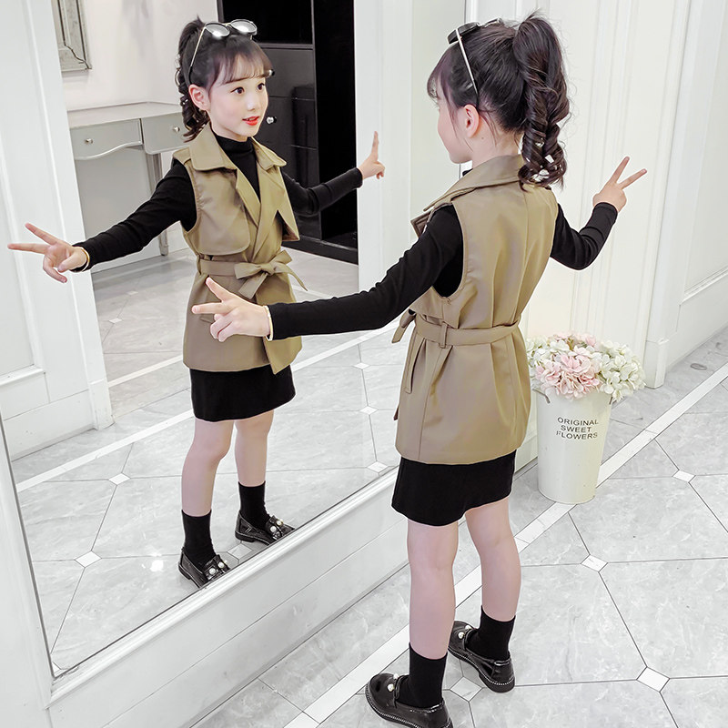 Girl's spring clothing suit 2022 new Korean version CUHK Scout Machia Children's trendy two sets of spring and autumn season tide