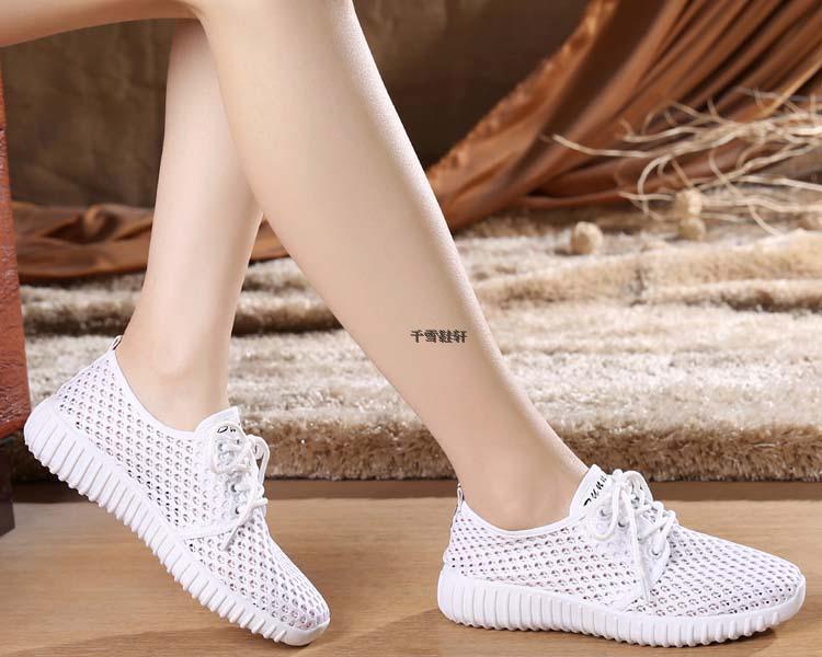 Giày net mới tuổi Bắc Kinh của phụ nữ giày đơn breathable canvas giày thể thao với nhảy vuông chạy non-slip đáy mềm