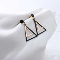 Korean temperament black triangle earrings long earrings simple Joker painless earthen painless ear clip without ear hole earrings female