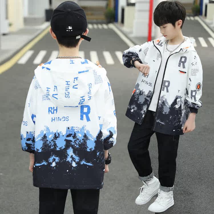 Boys spring jacket 2022 new children's spring jacket handsome middle-aged children's trench coat boy's top Korean version of the tide